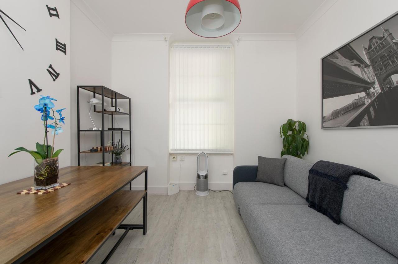 Tower Bridge Exclusive Two Bedroom Apartment Лондон Екстериор снимка