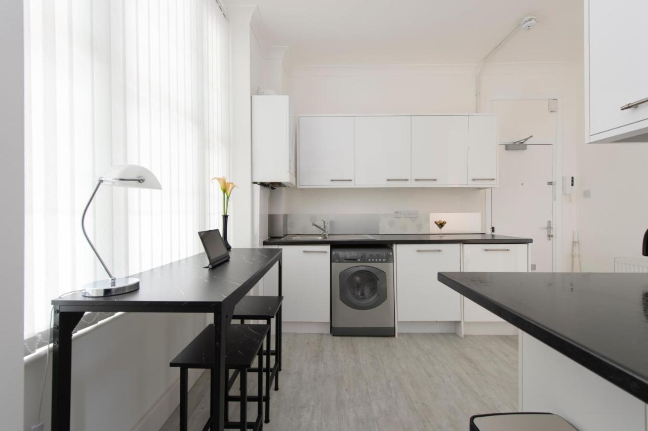 Tower Bridge Exclusive Two Bedroom Apartment Лондон Екстериор снимка