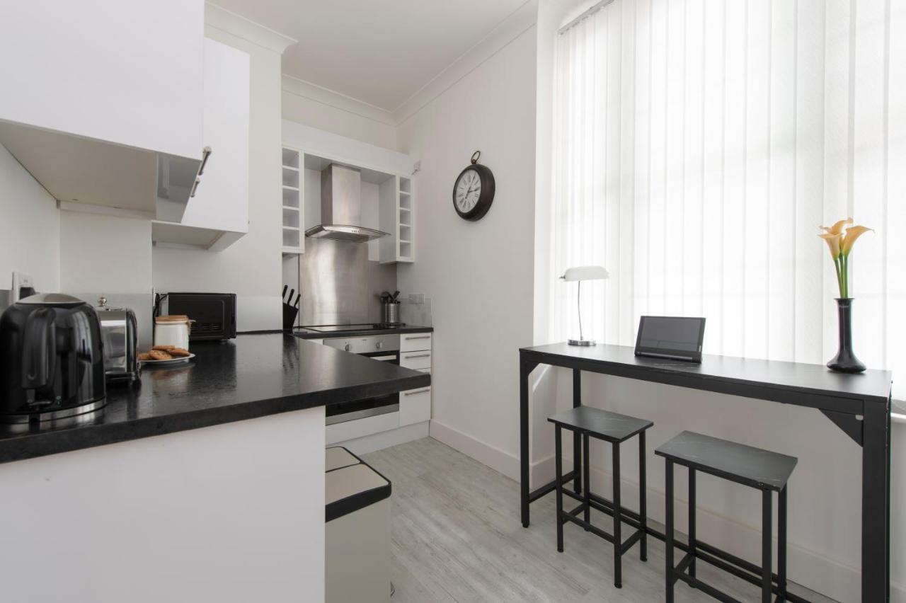 Tower Bridge Exclusive Two Bedroom Apartment Лондон Екстериор снимка